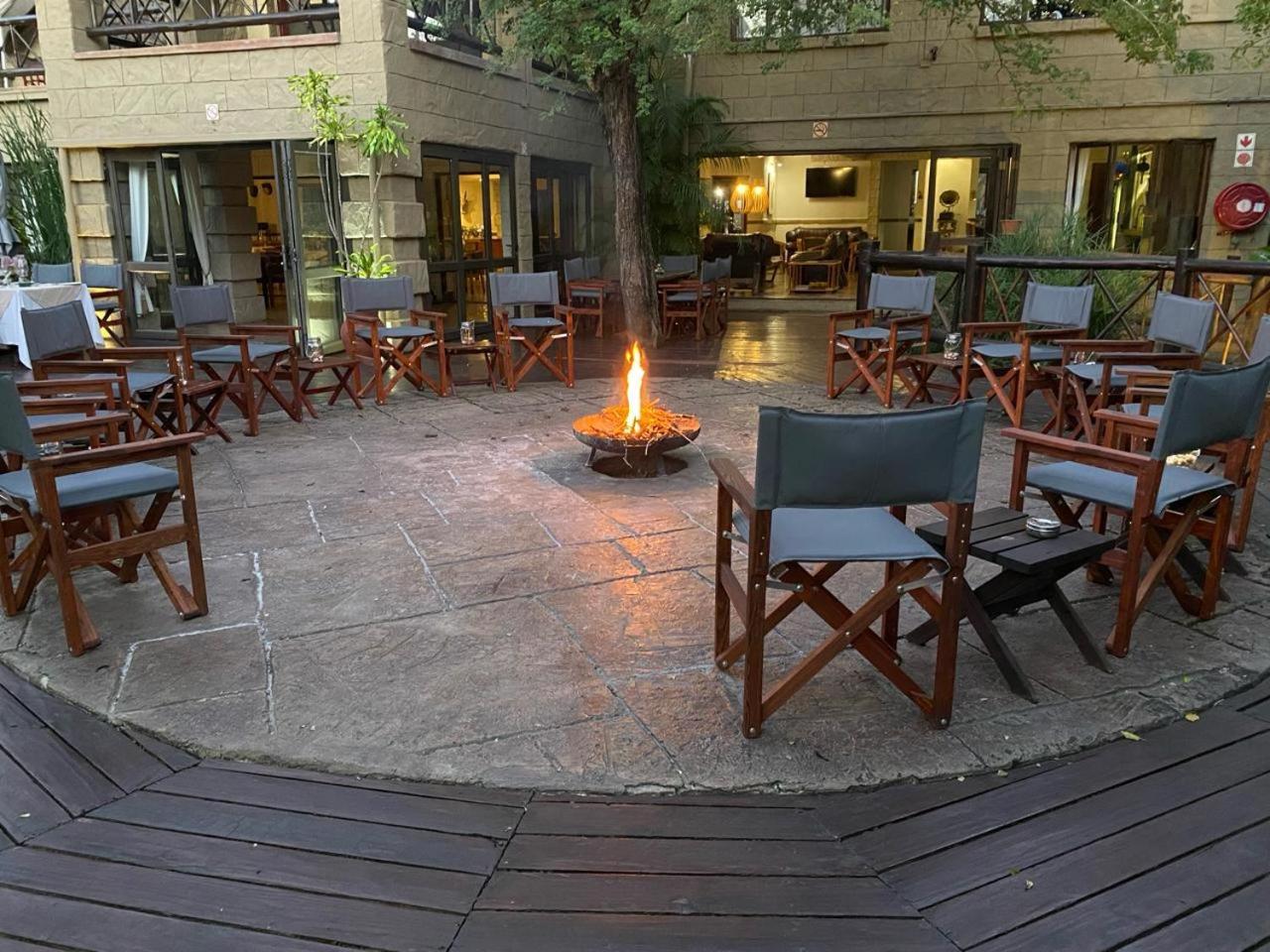 Grand Kruger Lodge&Spa Marloth Park Eksteriør billede